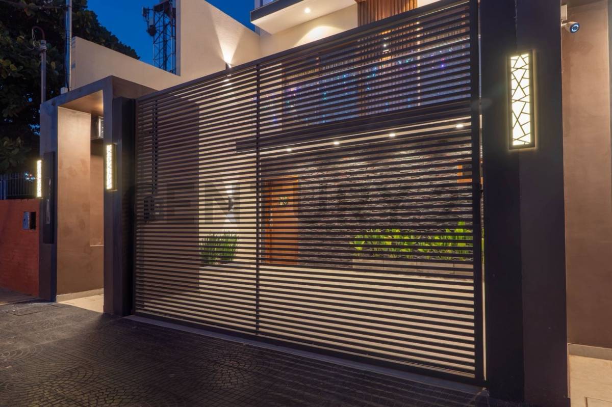 TRIPLEX PREMIUM TOTALMENTE AMOBLADO Y EQUIPADO — foto 2