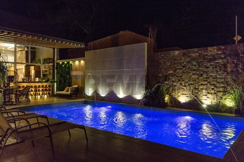En Venta  Exclusiva Residencia De Lujo En San Bernardino — foto 3