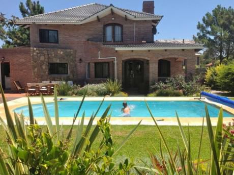 Muy Buena Casa En El Pinar !