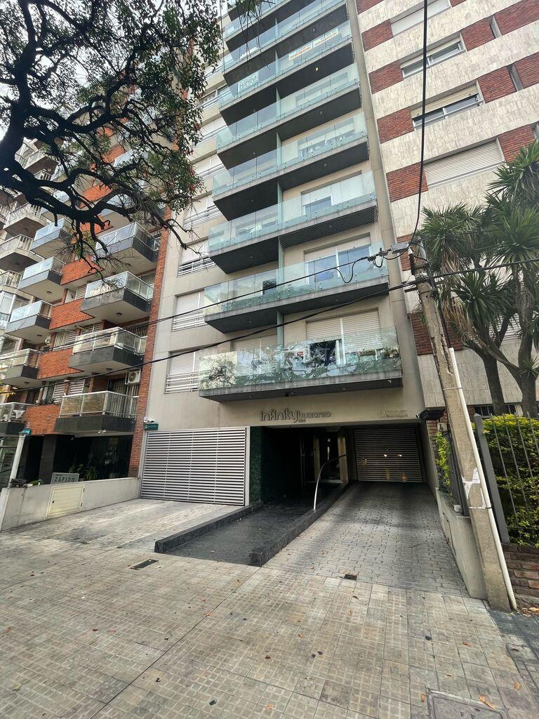 Alquiler amplio monoambiente Pocitos IMPECABLE