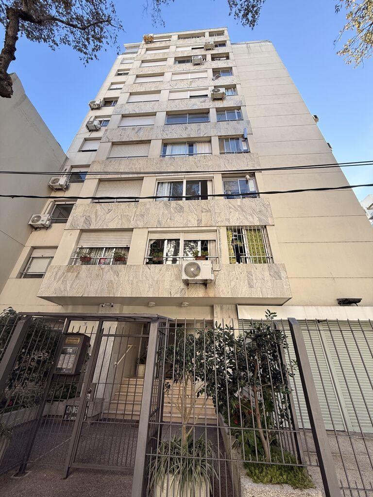 Alquiler monoambiente ideal oficina o casa habitación en Punta Carretas