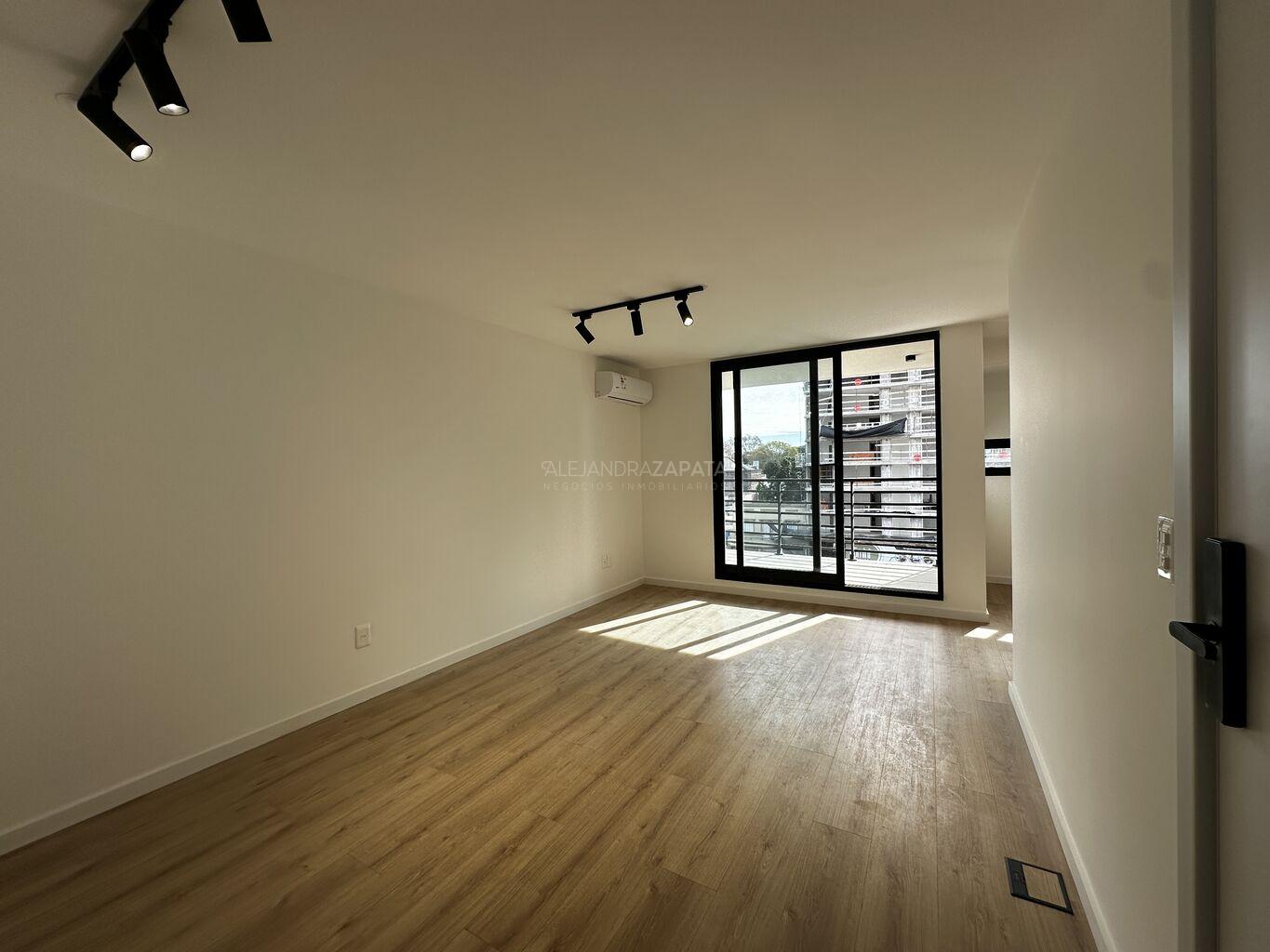 Alquiler apartamento A estrenar!!! 1 dormitorio con balcon. La Blanqueada · Photo 1