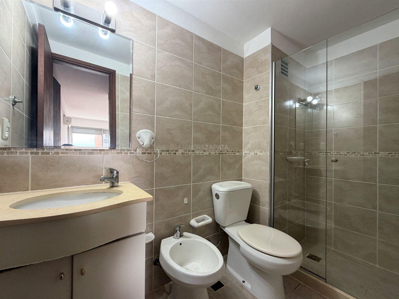 Alquiler apartamento 2 dormitorios, 2 baños Pocitos Nuevo · Foto 9