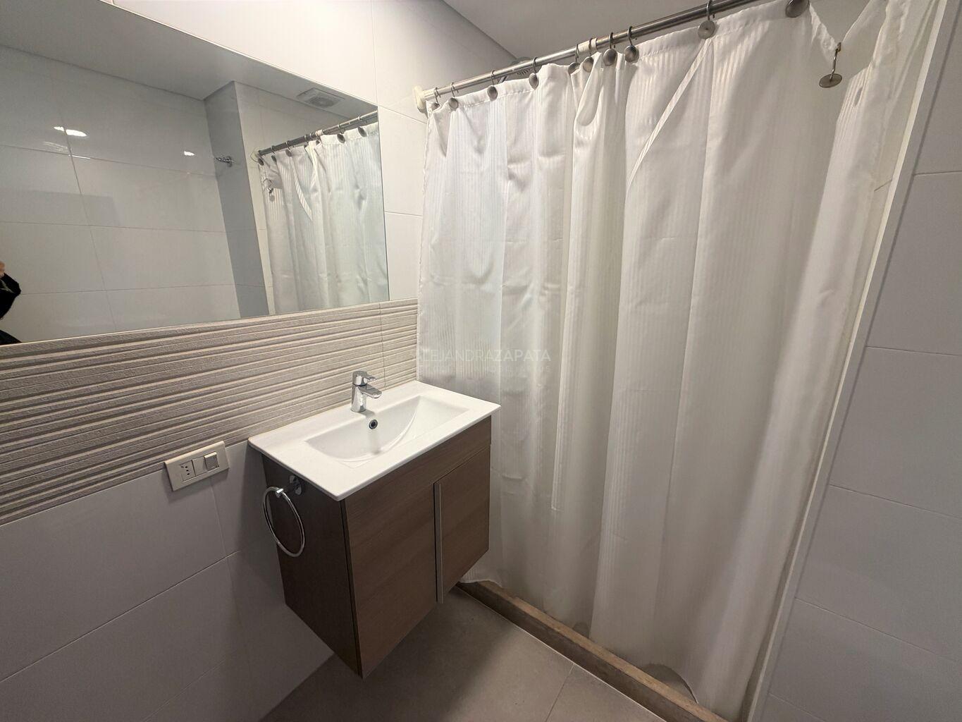 Alquiler amplio monoambiente Pocitos Nuevo IMPECABLE · Foto 11
