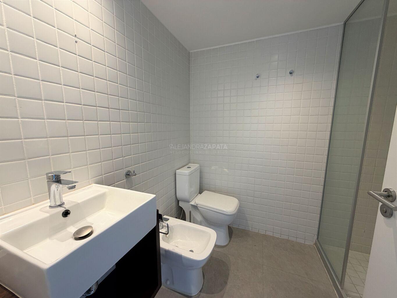 Alquiler apartamento 1 dormitorio con balcón y garage. Malvin · Foto 12