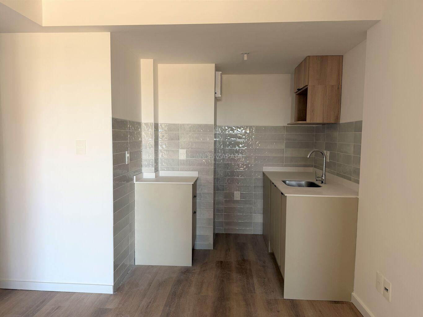 Alquiler apartamento a estrenar. 1 Dormitorio, balcón. La blanqueada · Photo 3