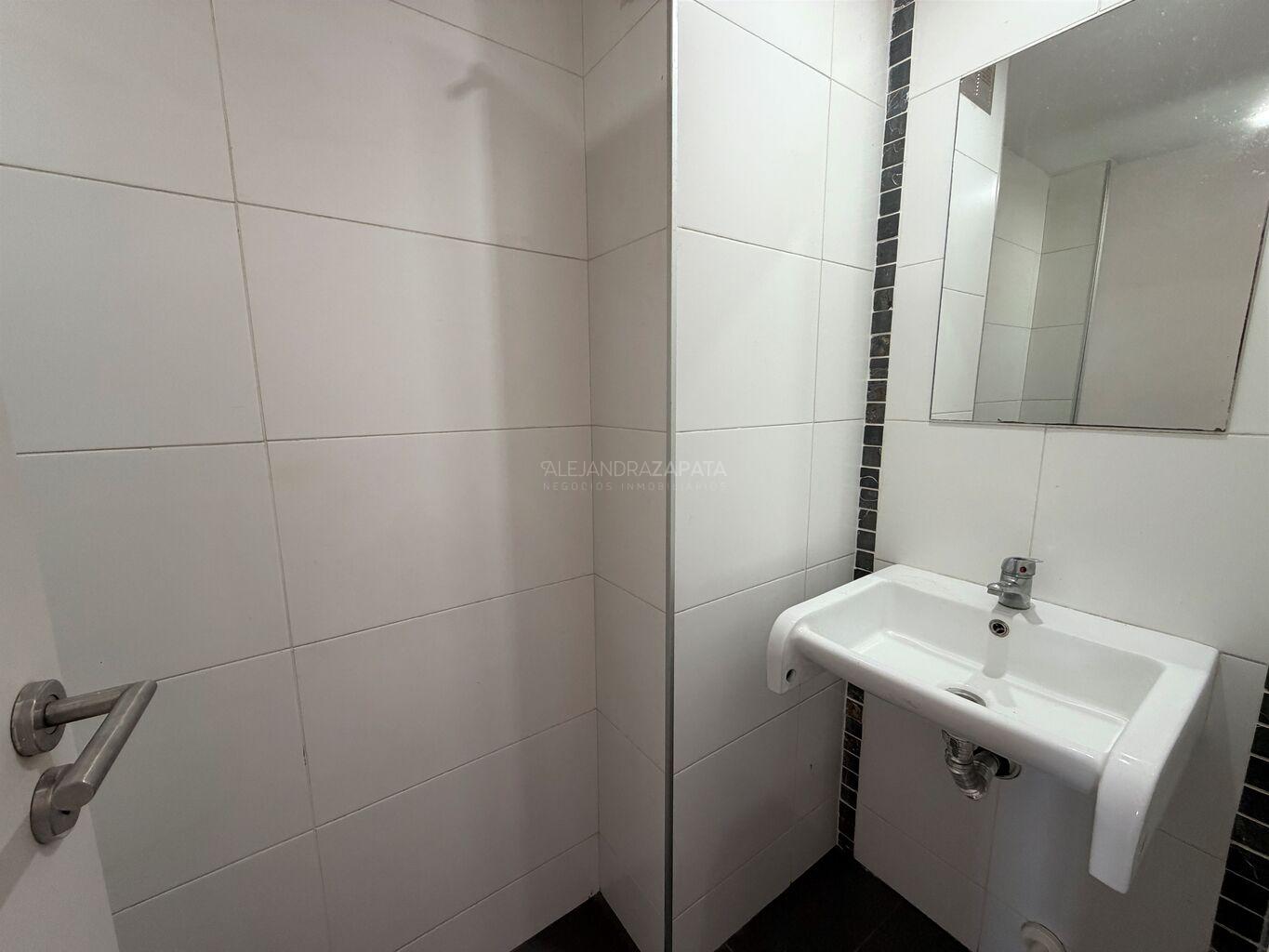 Alquiler apartamento 2 dormitorios, garage, vista despejada. Pocitos · Foto 12