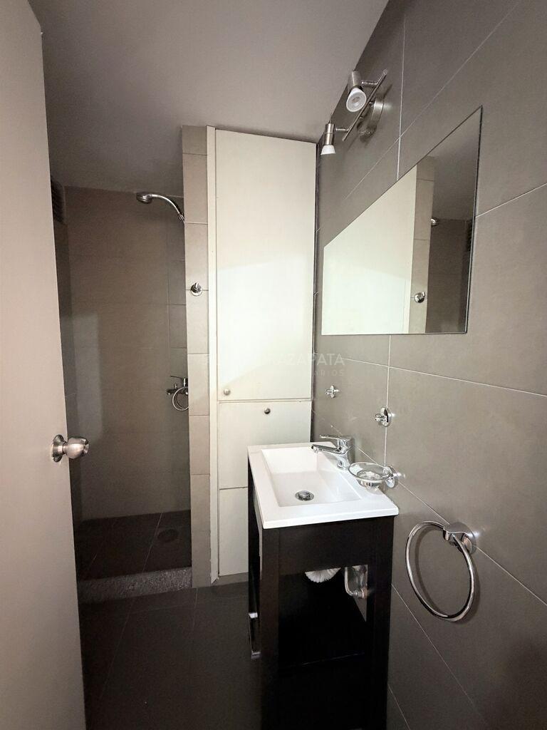 Alquiler apartamento 2 dormitorios 2 baños suite garage Pocitos · Photo 7