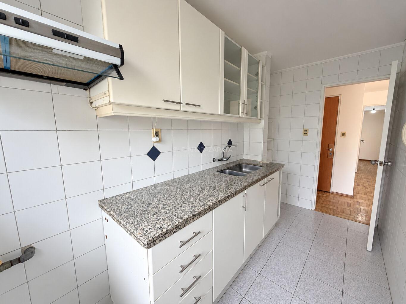 Alquiler apartamento 2 dormitorios 2 baños suite garage Pocitos · Photo 6