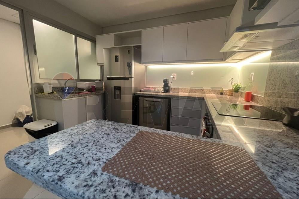 Departamento - Alquiler - Villa Morra, Paraguay — foto 2