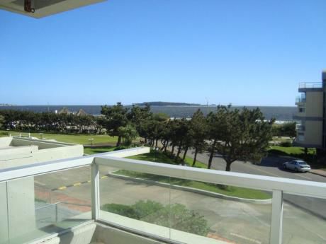 Primera Fila Con Vista Al Mar - 3 Dorm.