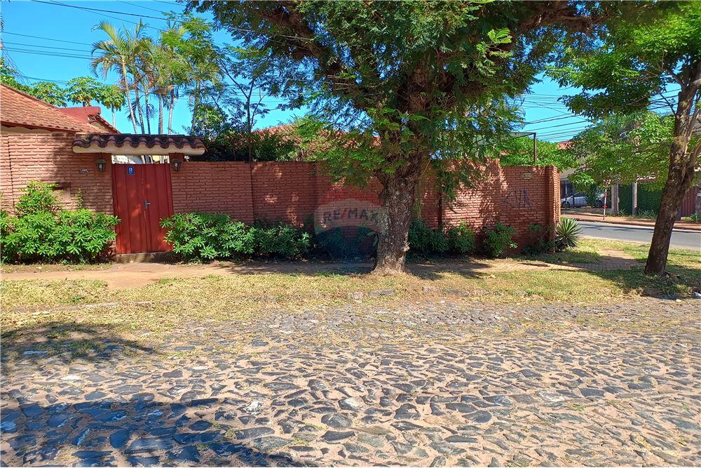 Terreno - Venta - Ycuá Satí, Asunción, Paraguay — foto 2