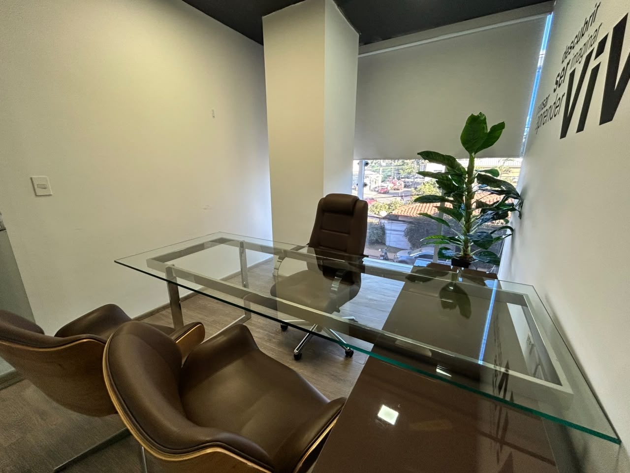 Alquilo oficina corporativa en villa morra Edificio Atrium — foto 3