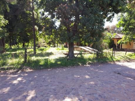 Vendo Terreno De 1.600 Mts2 En Mra