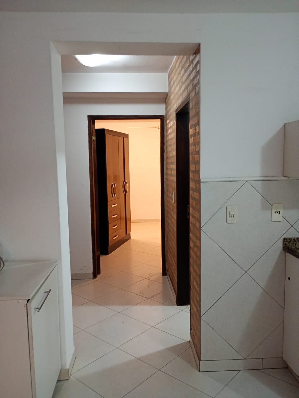 ALQUILO CASA EN EL CENTRO DE AREGUA — foto 2
