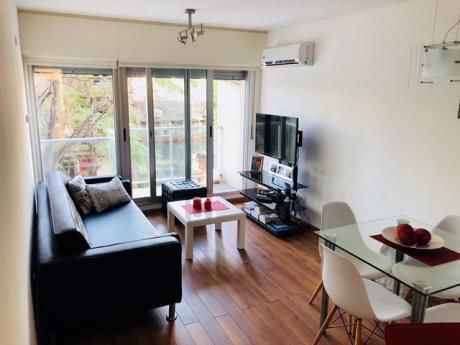 Venta Apartamento 1 Dormitorio Pocitos Con Garaje