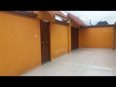 Vendo Hermosa Casa, Ubicada Zona Sur Urbanización El Palmar.