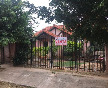 Vendo Comoda Casa En La Urbanización Cotoca