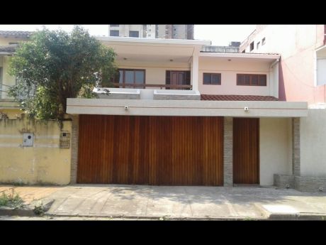Vendo Hermosa Y Amplia Casa