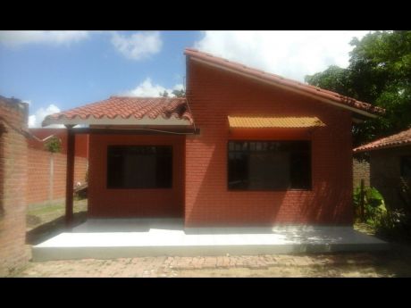 Vendo Linda Y Amplia Casa En Zona Magisterio Sur