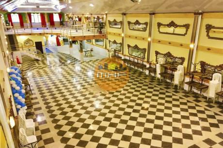 En Venta Local Comercial Con Negocio Totalmente Equipado Zona Sud