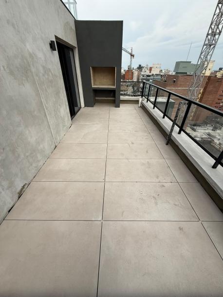 Alquiler apartamento monoambiente con terraza y parrillero porpio. Estrená en Cordón Sur. · Foto 5