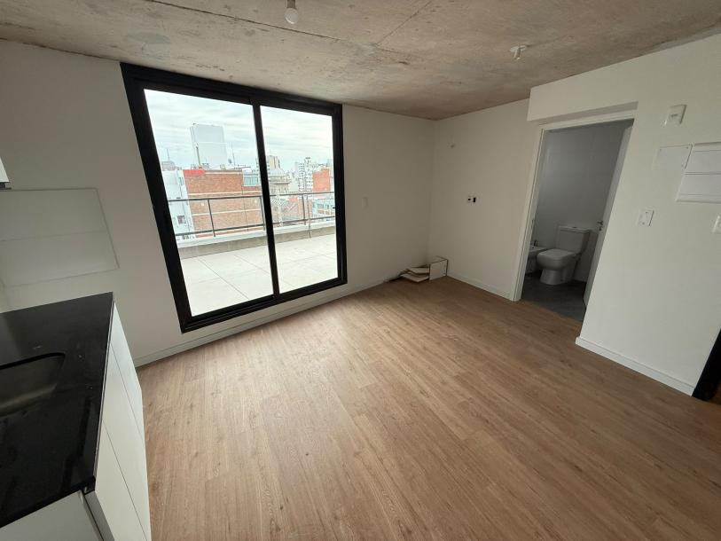 Alquiler apartamento monoambiente con terraza y parrillero porpio. Estrená en Cordón Sur. · Foto 3