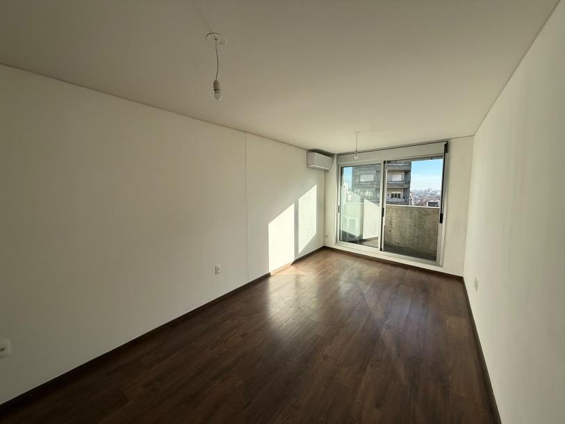 Alquiler apartamento 2 dormitorios y garage en cordón sur.