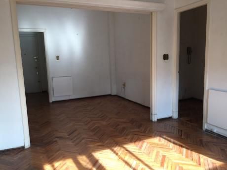 Oportunidad!!!3 Dormitorios En Pleno Centro De Montevideo!!!