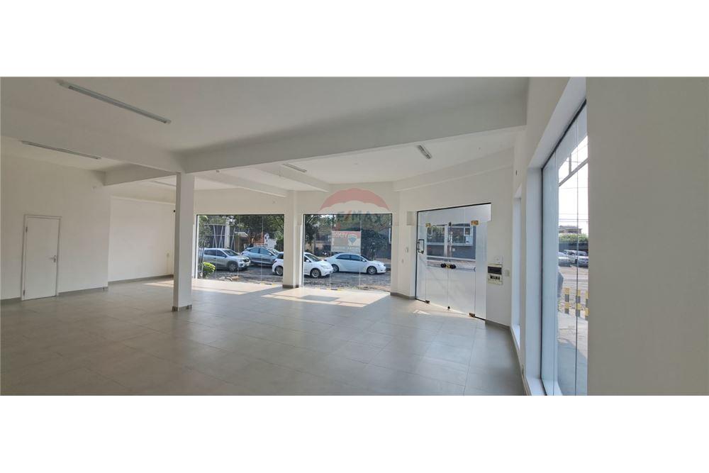 ALQUILO LOCAL COMERCIAL SOBRE MARISCAL LOPEZ — foto 3