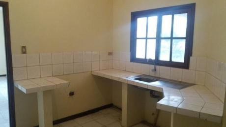 Anticretico Dpto De 1 Dormitorio Semi-independiente En El 2do Anillo Zona Saguapac Sur