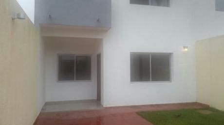 Casa A Estrenar De 2 Plantas En La Zona Sur 6to Anillo Santos Dumont