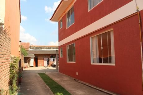 Casa En Venta Barrio Periodista Atras De Unitel