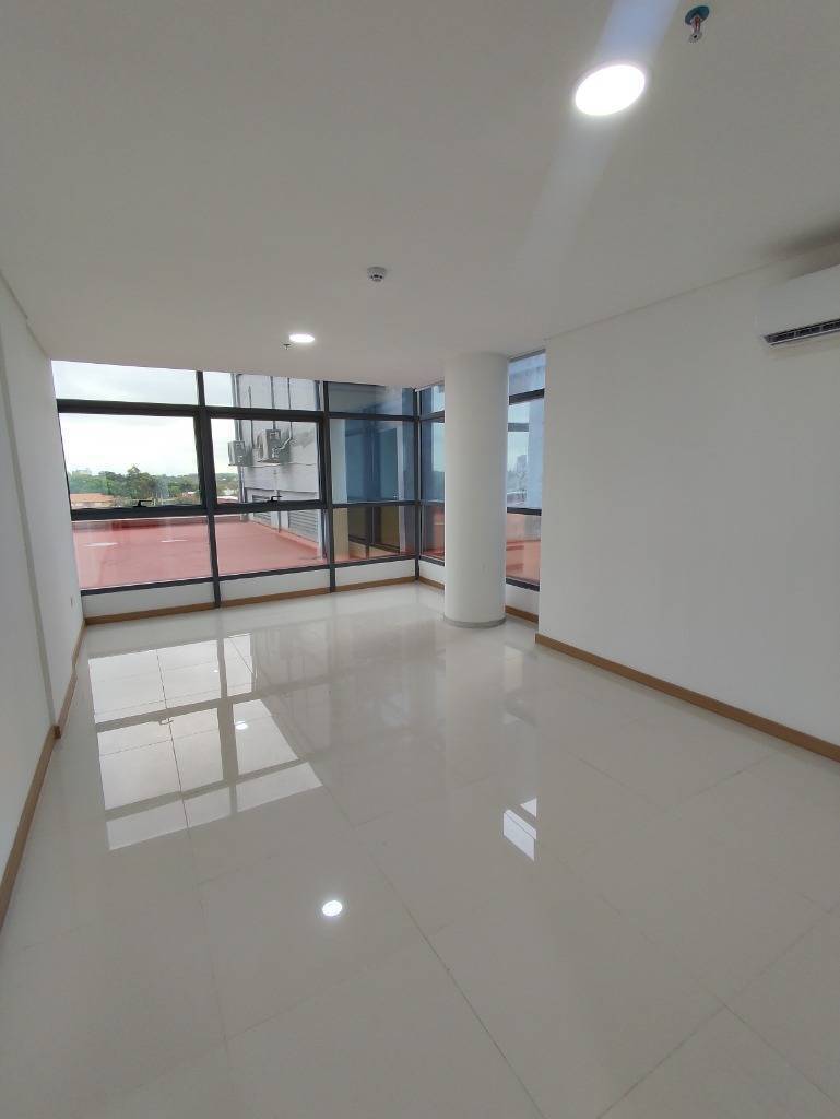 ALQUILO OFICINA EN ASUNCIÓN EJE CORPORATIVO — foto 2