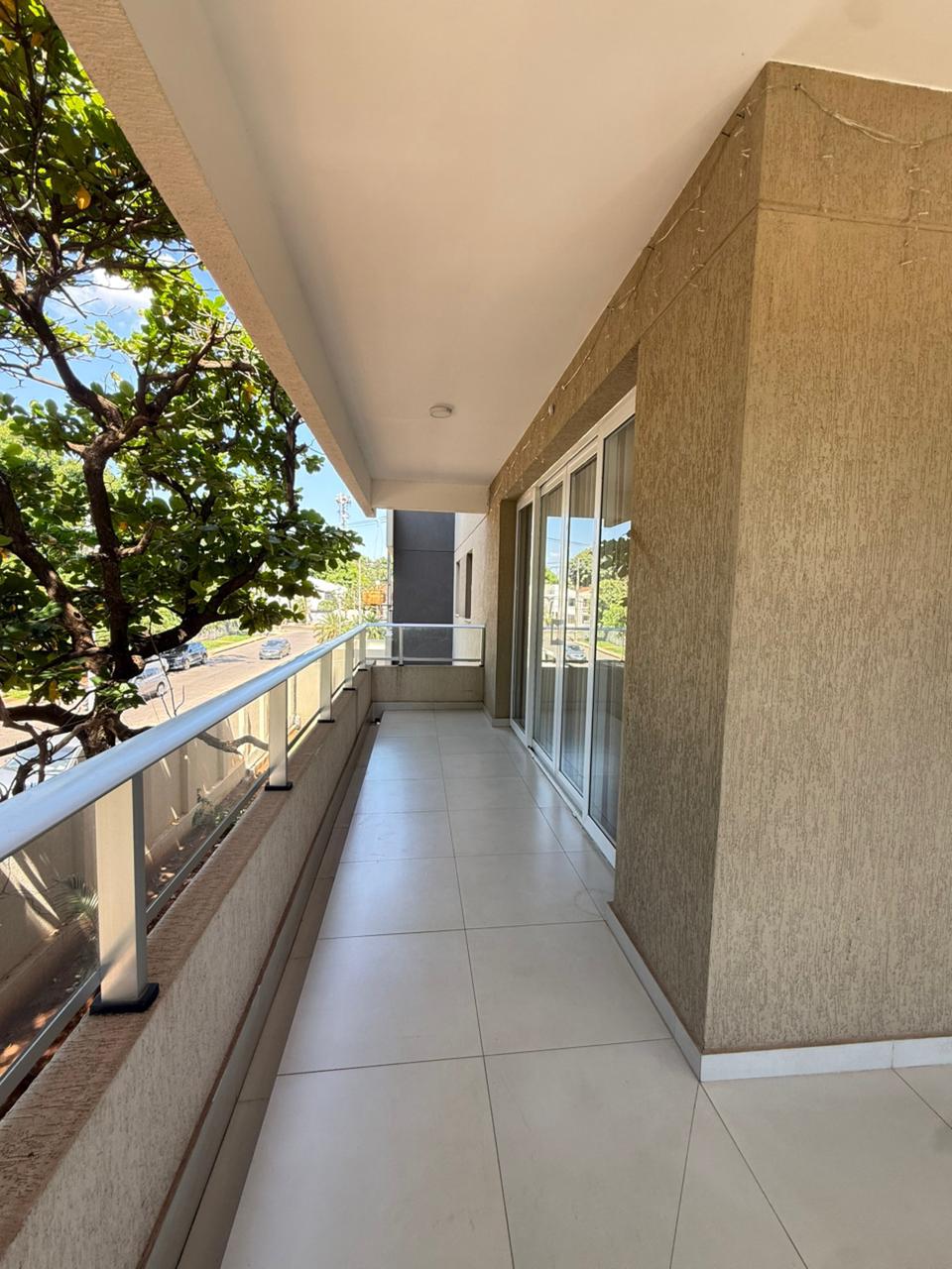En Venta Departamento semi amoblado de 3 dormitorios más área de servicio — foto 2