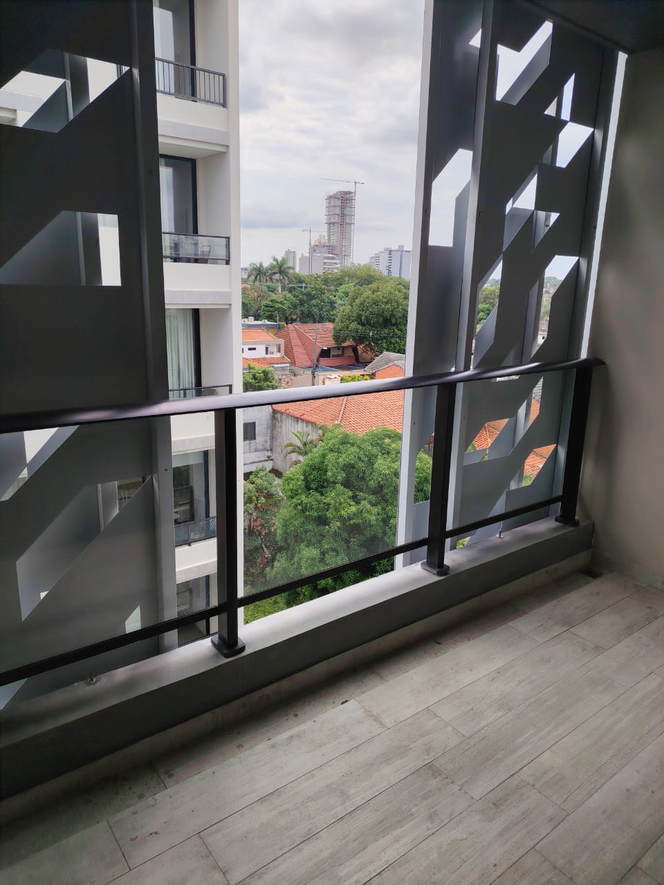 MONOAMBIENTE EN ALQUILER – EDIFICIO ZENTRUM — foto 2