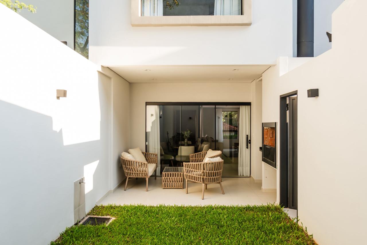 VENTA DE CASA DE 3 HABITACIONES - LUQUE — foto 2