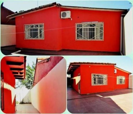 Casa Económica En Venta, Zona De Constante Crecimiento.