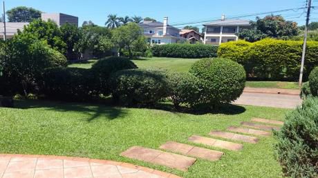 Casa En Parana Country Club De Ciudad Del Este