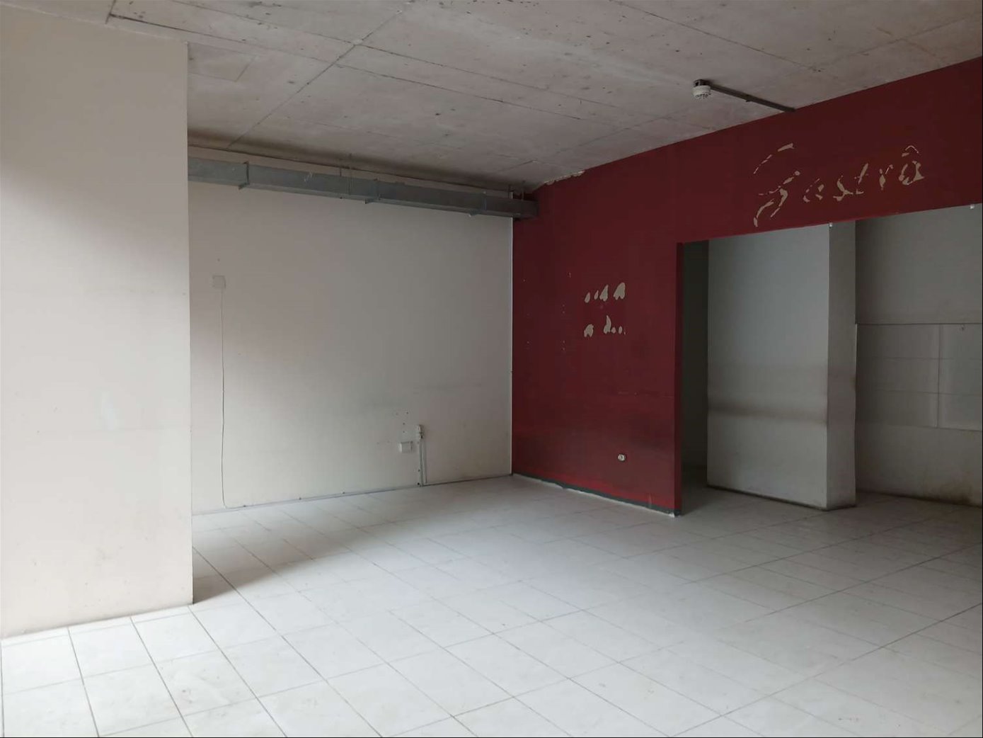 Alquiler de Local Comercial en Centro · Photo 5