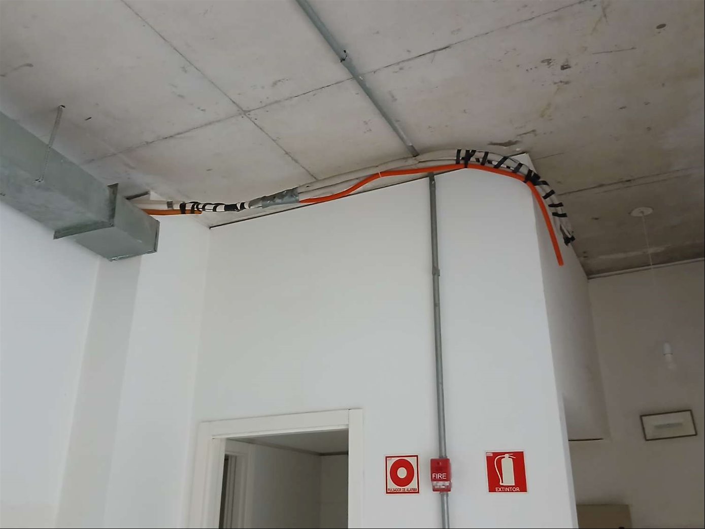 Alquiler de Local Comercial en Centro · Photo 4