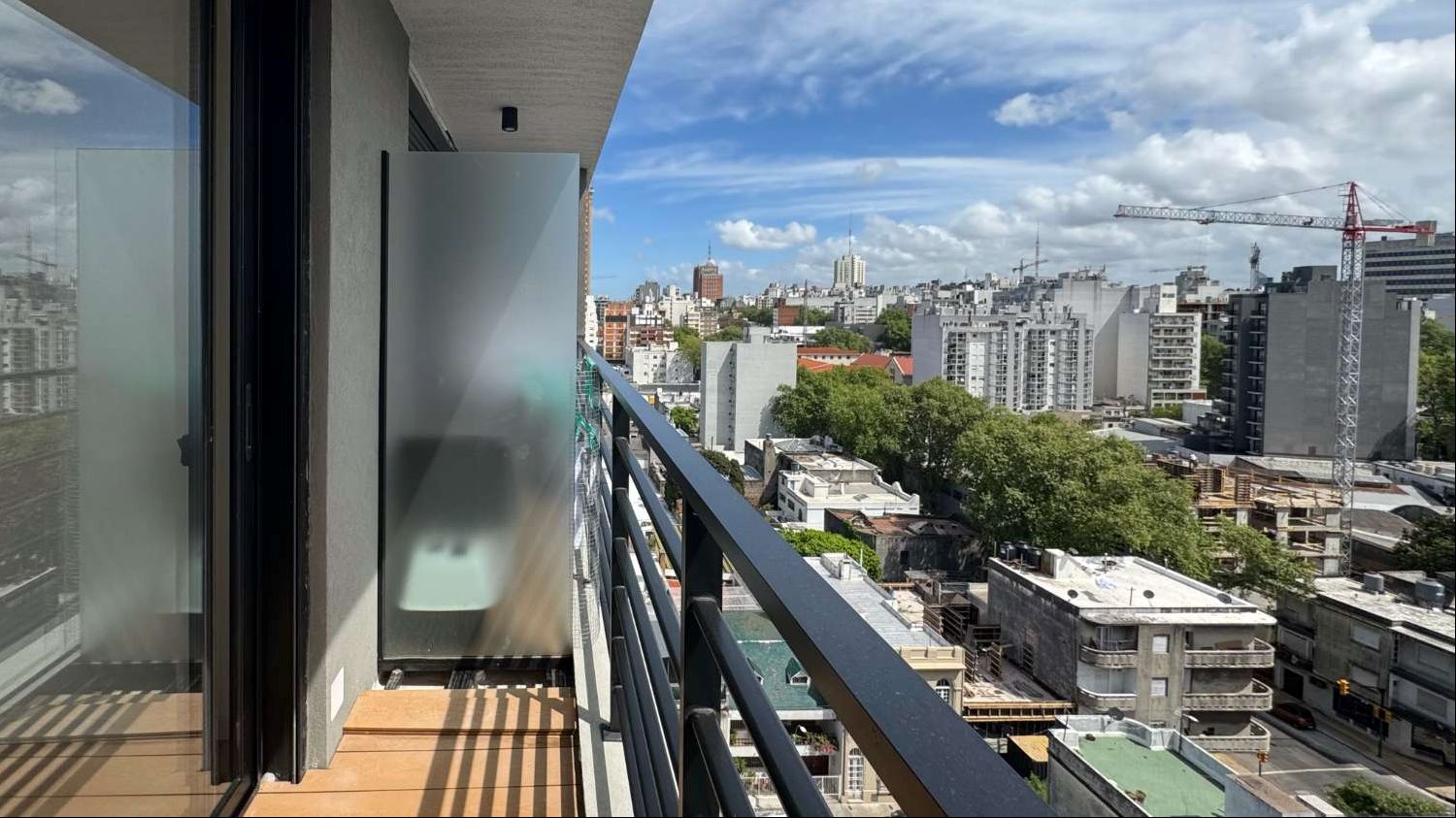 Moderno apartamento en alquiler de 1 dormitorio con amenities en Cordón