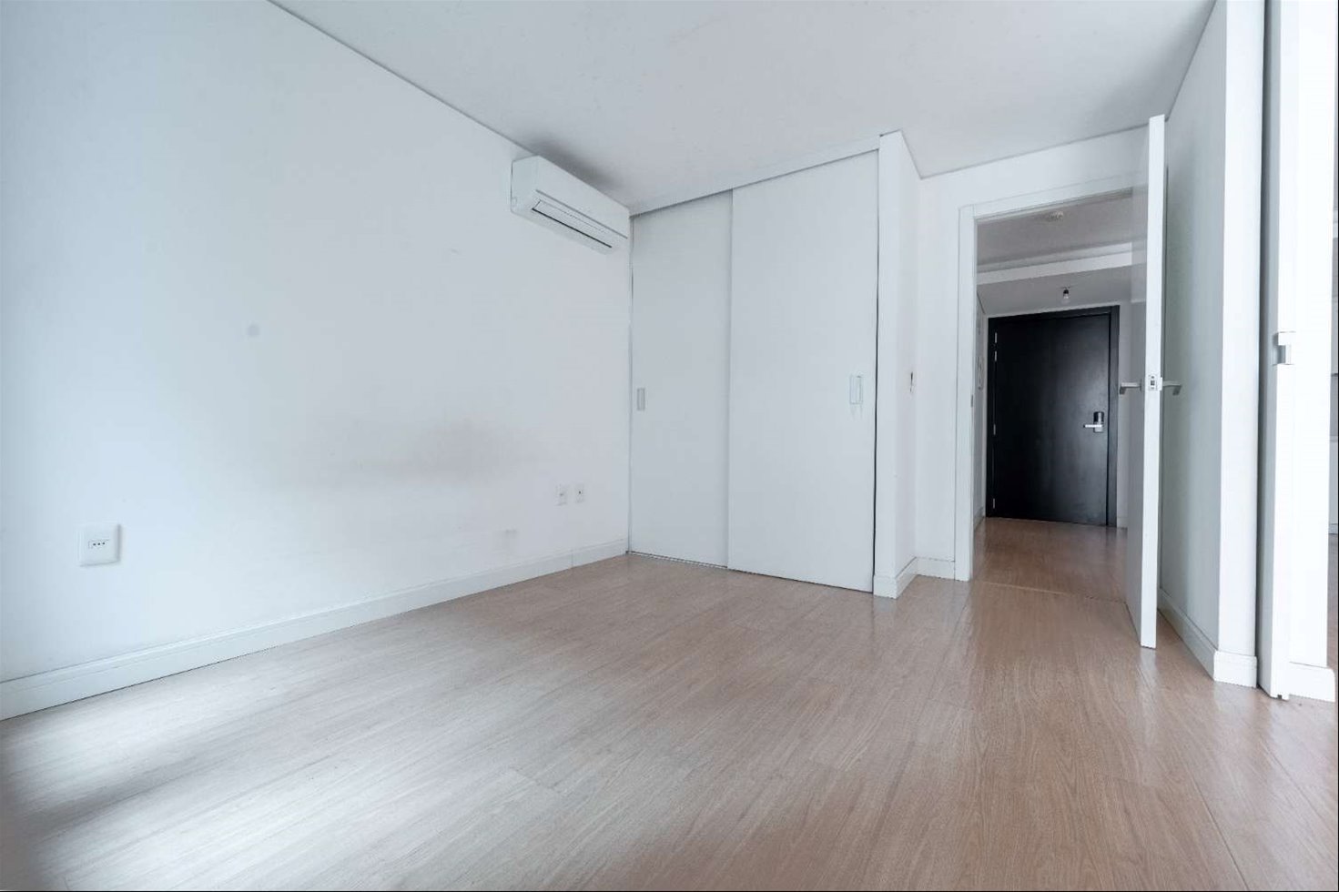 Apartamento de 1 dormitorio en alquiler con terraza en Centro · Foto 8