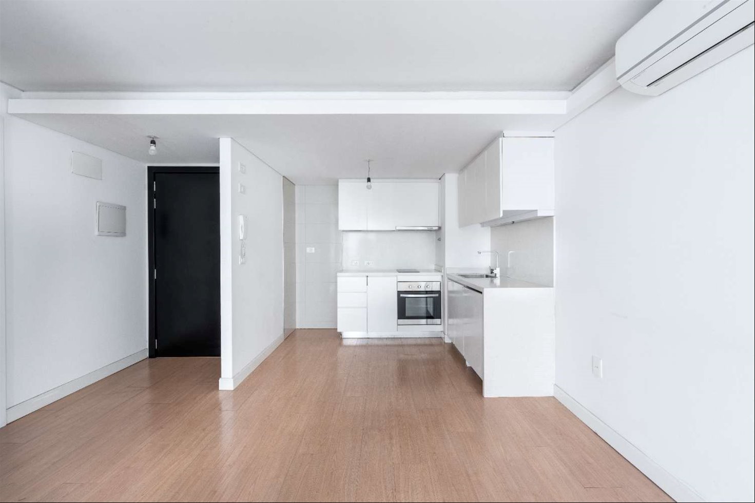 Apartamento de 1 dormitorio en alquiler con terraza en Centro · Foto 1