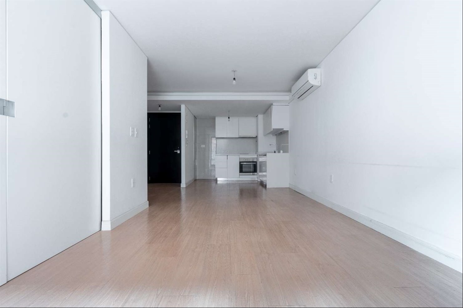 Apartamento de 1 dormitorio en alquiler con terraza en Centro · Foto 3
