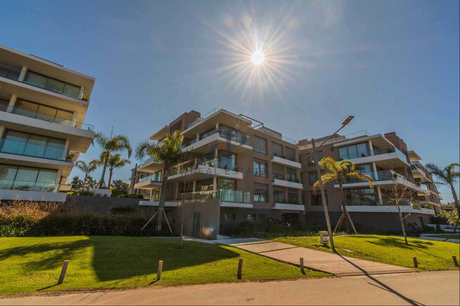 Exclusivo apartamento de 2 dormitorios con jardín en ALIVE Residences · Foto 8
