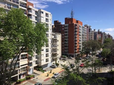 Alquiler Apto 3 Dorm. Punta Carretas