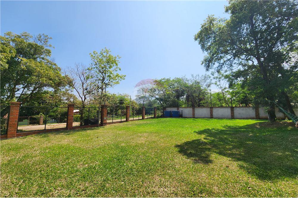 Casa - Alquiler - San Bernardino, Paraguay — foto 3
