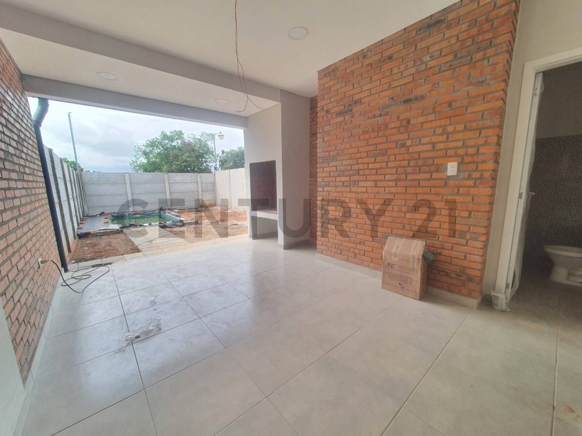 Dúplex Con Piscina A Estrenar Detras De Rakiura - Luque — foto 2