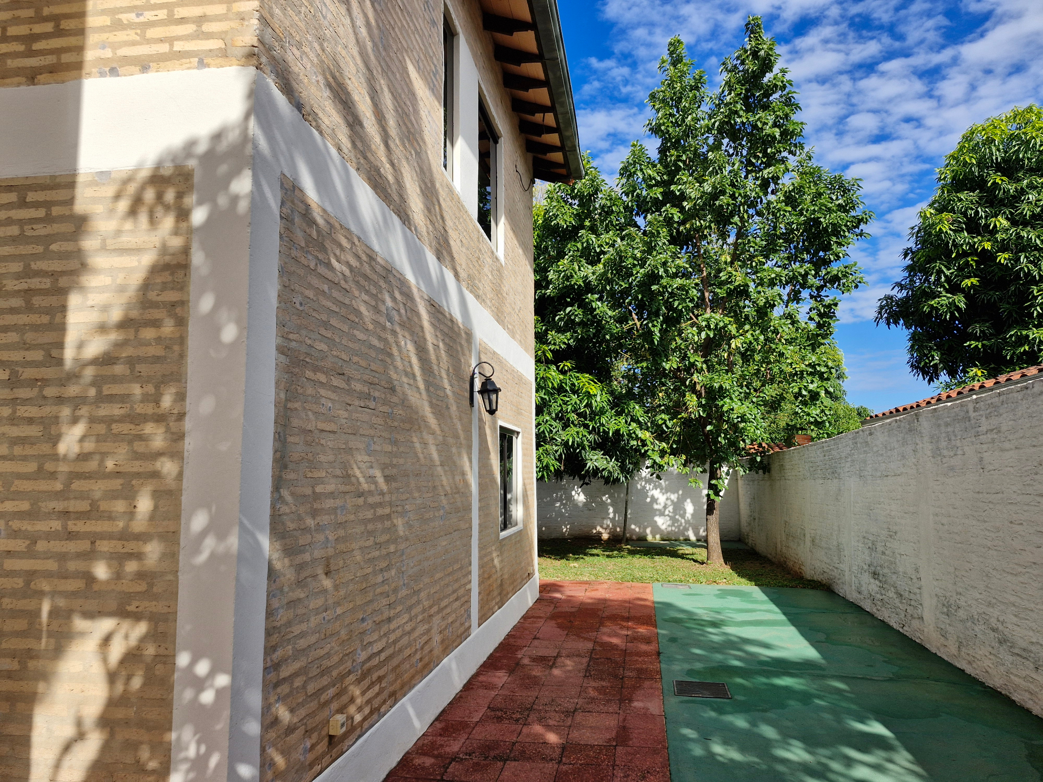 Casa - Venta - Villa Elisa, Central, Paraguay — foto 2